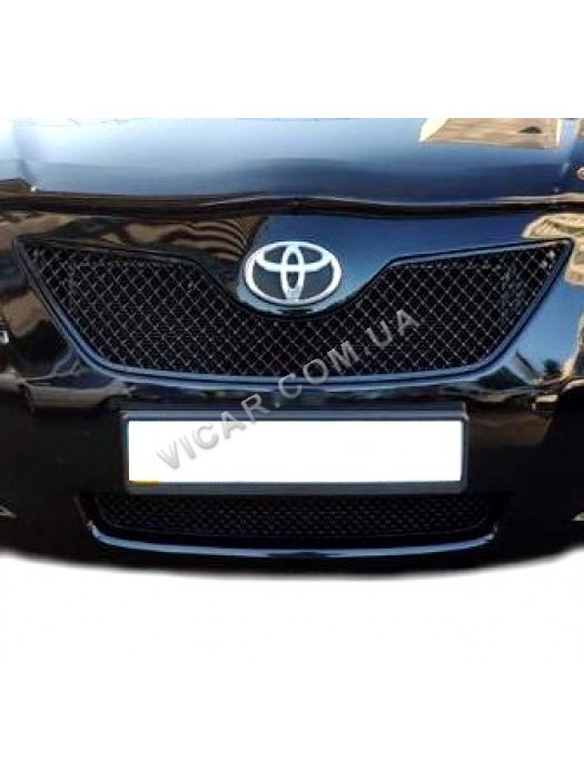 Решетки передние черные Camry 40 Bentley style